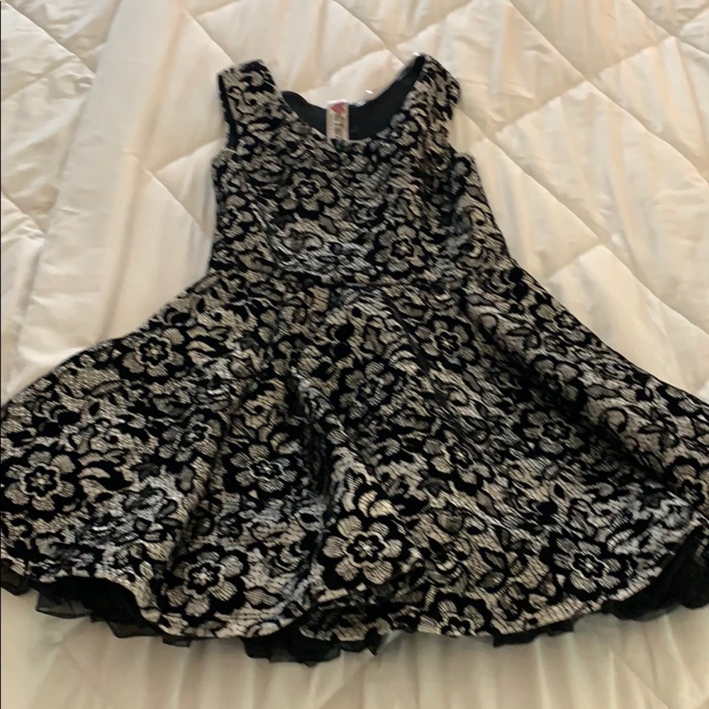 Very cute girls formal dress